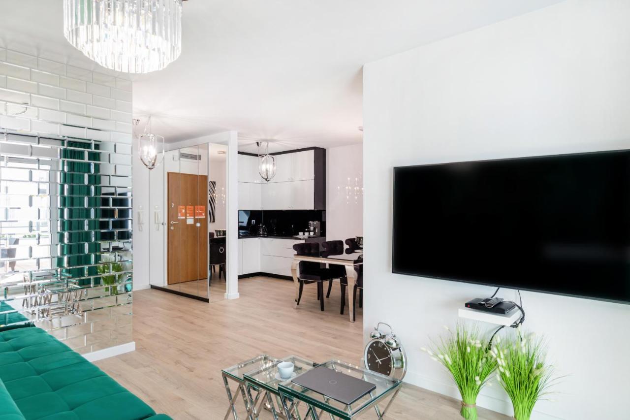 קולובז'ג Seaside Terraces Deluxe Apartments By Renters Prestige מראה חיצוני תמונה